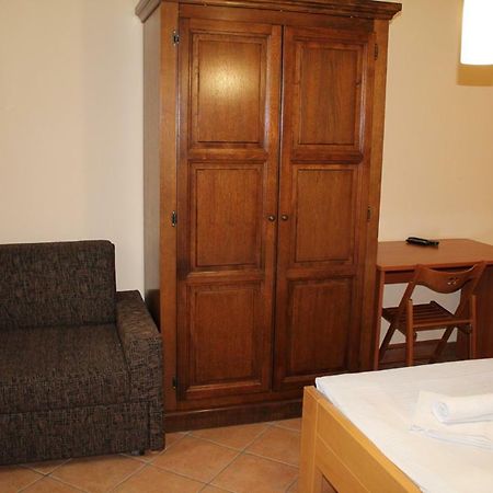 Bed and Breakfast Prenociste "Magnus" Slavonski Brod Esterno foto