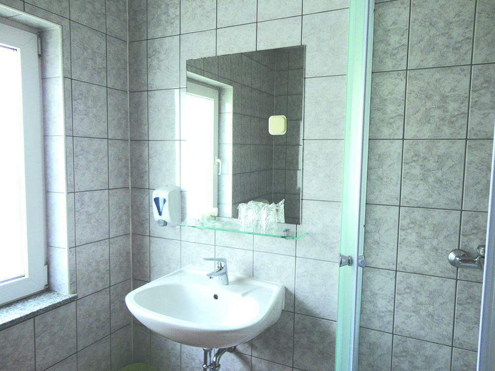 Bed and Breakfast Prenociste "Magnus" Slavonski Brod Esterno foto